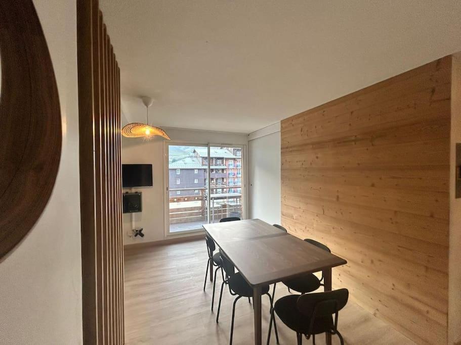 Au Spacieux Pour 7p, Piscine Sauna *
